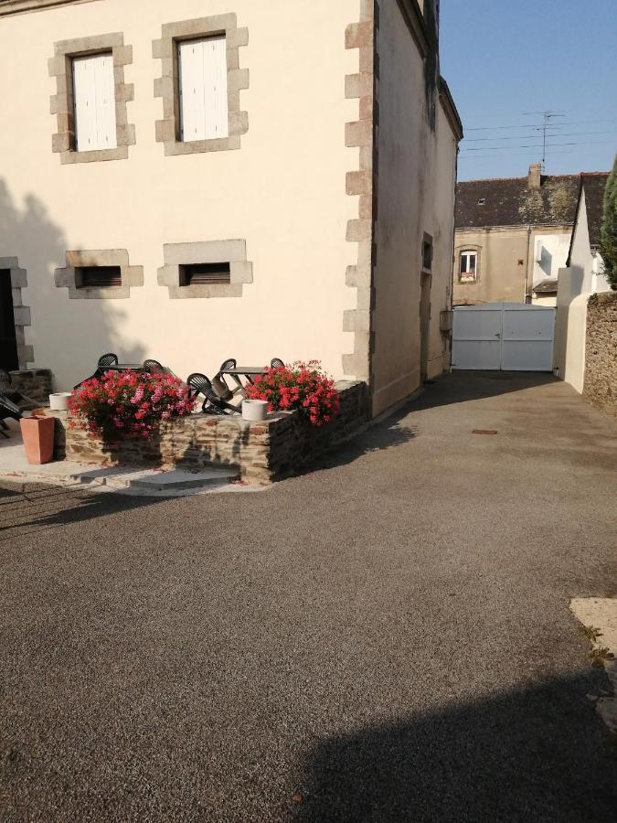 Le Casse Noisettes Ξενοδοχείο Gourin Εξωτερικό φωτογραφία